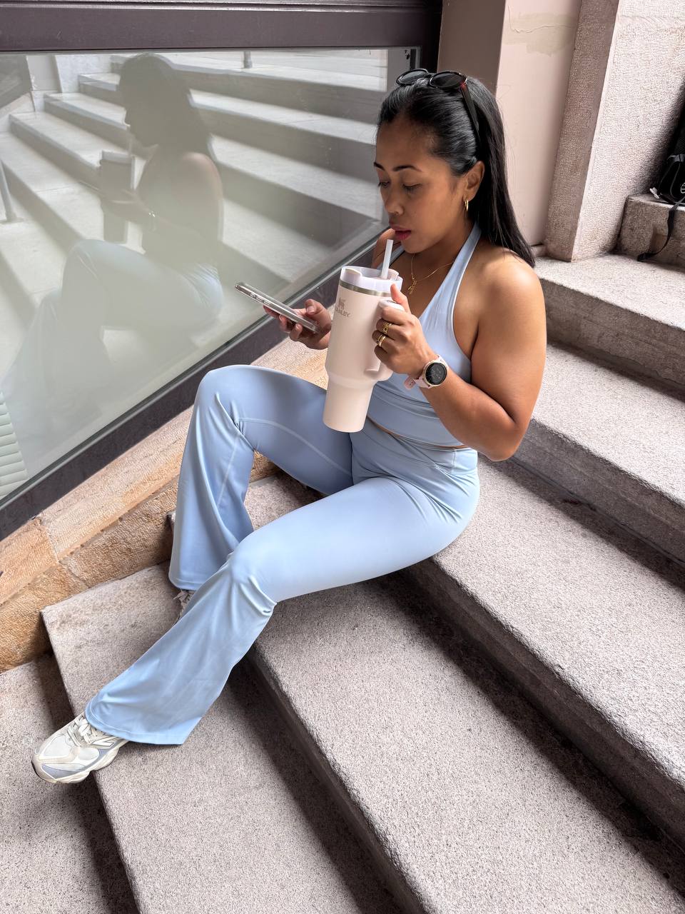 Direction artistique GLIIMA ensemble bleu lifestyle